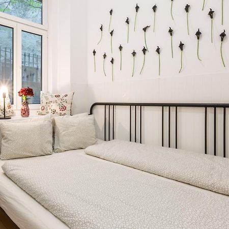 Elegant Coziness Apartment Budapest Ngoại thất bức ảnh