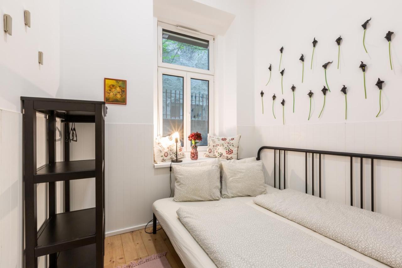 Elegant Coziness Apartment Budapest Ngoại thất bức ảnh