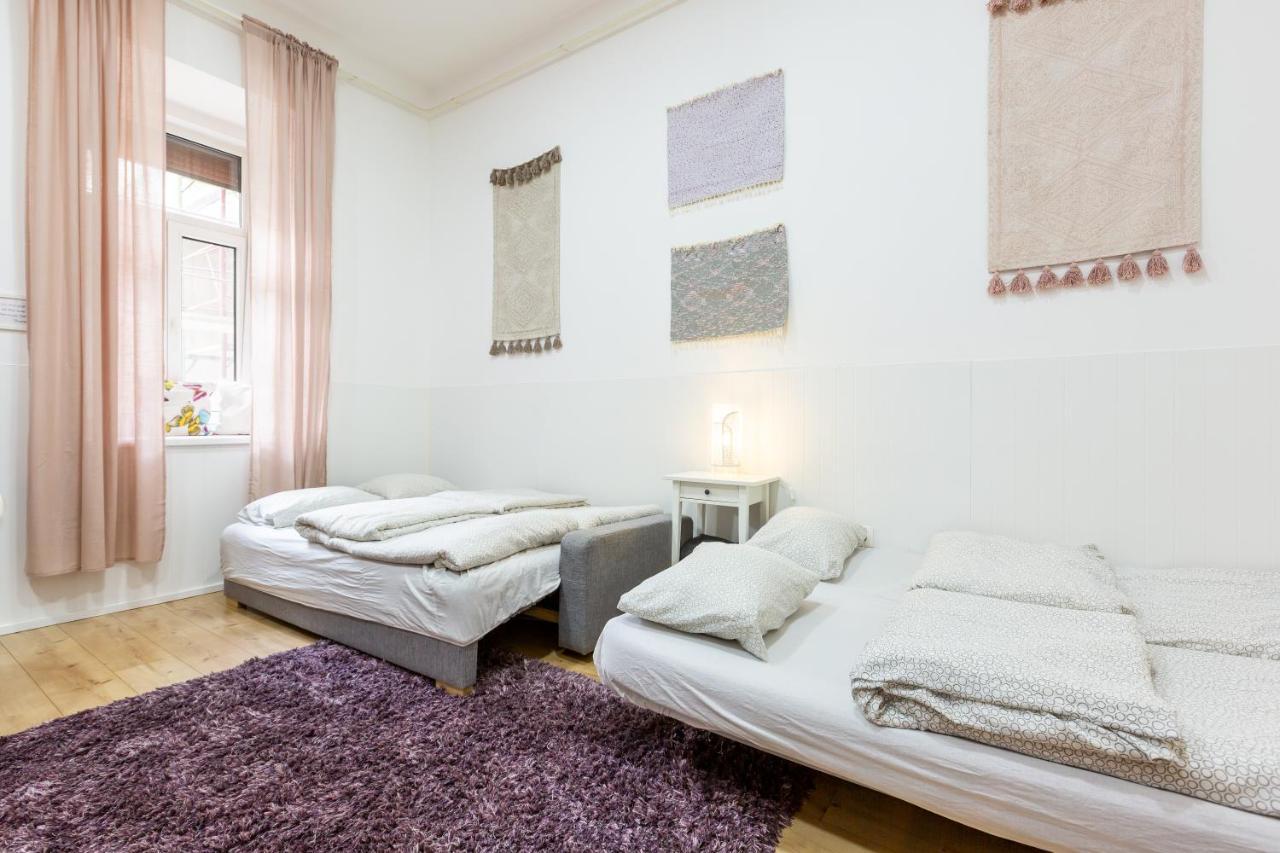 Elegant Coziness Apartment Budapest Ngoại thất bức ảnh
