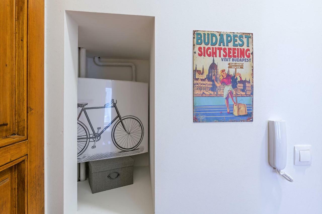 Elegant Coziness Apartment Budapest Ngoại thất bức ảnh